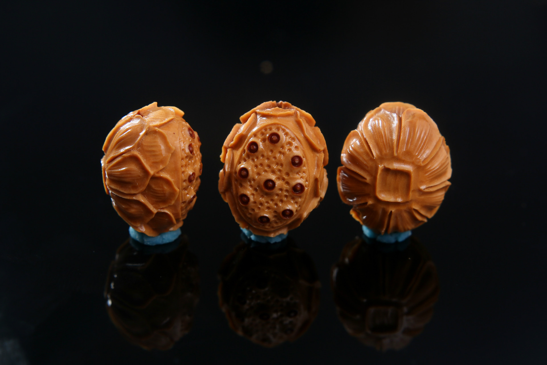 手工九转莲花核雕橄榄核 莲花橄榄胡橄榄核雕手串 精美文玩手链