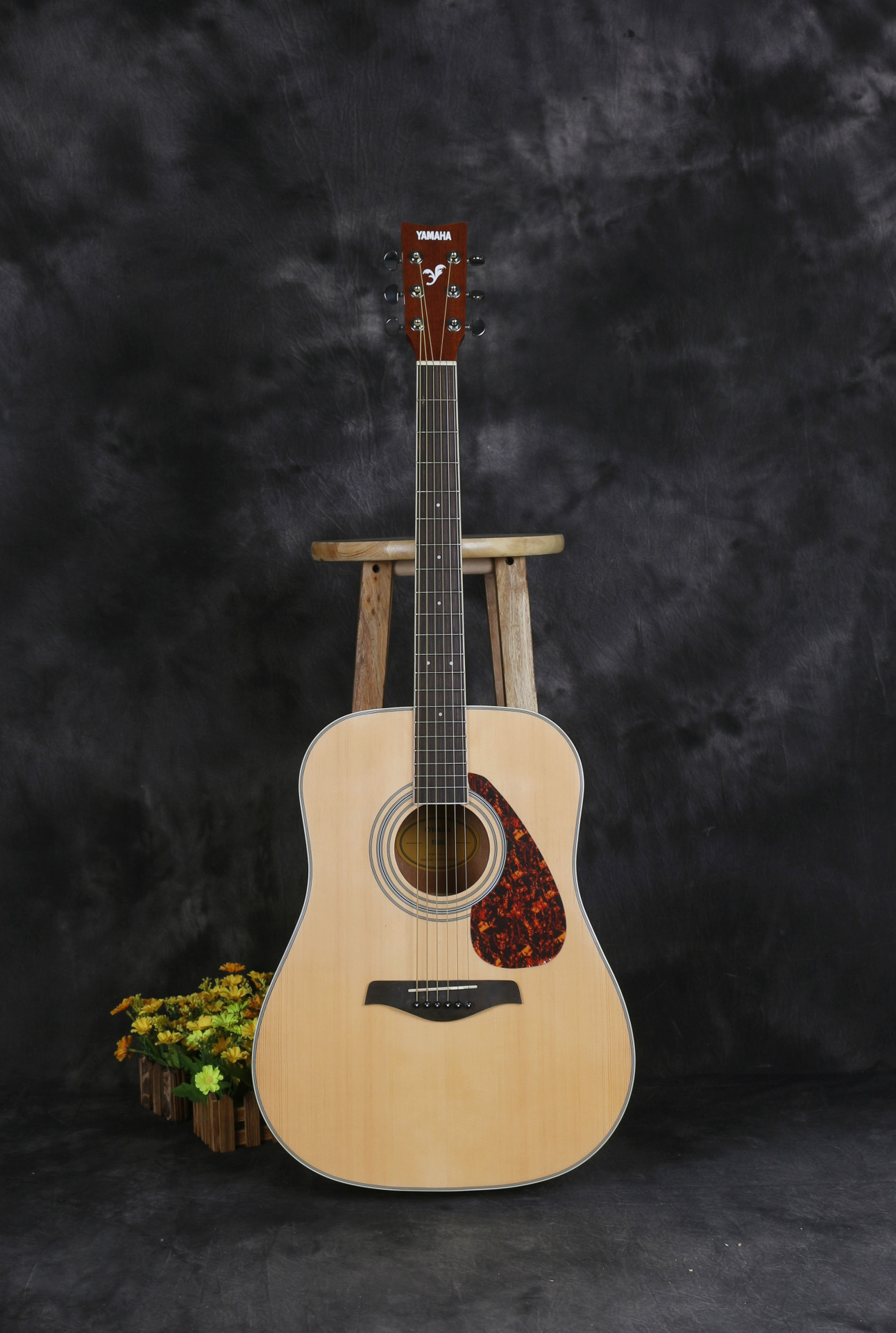 雅马哈f600外单yamaha41寸民谣圆角木吉他指弹吉他合板