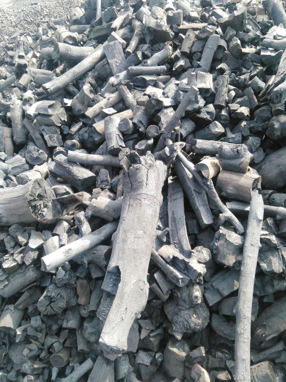 15kg 20kg一袋也发的烧烤木炭 陕西窑厂直销