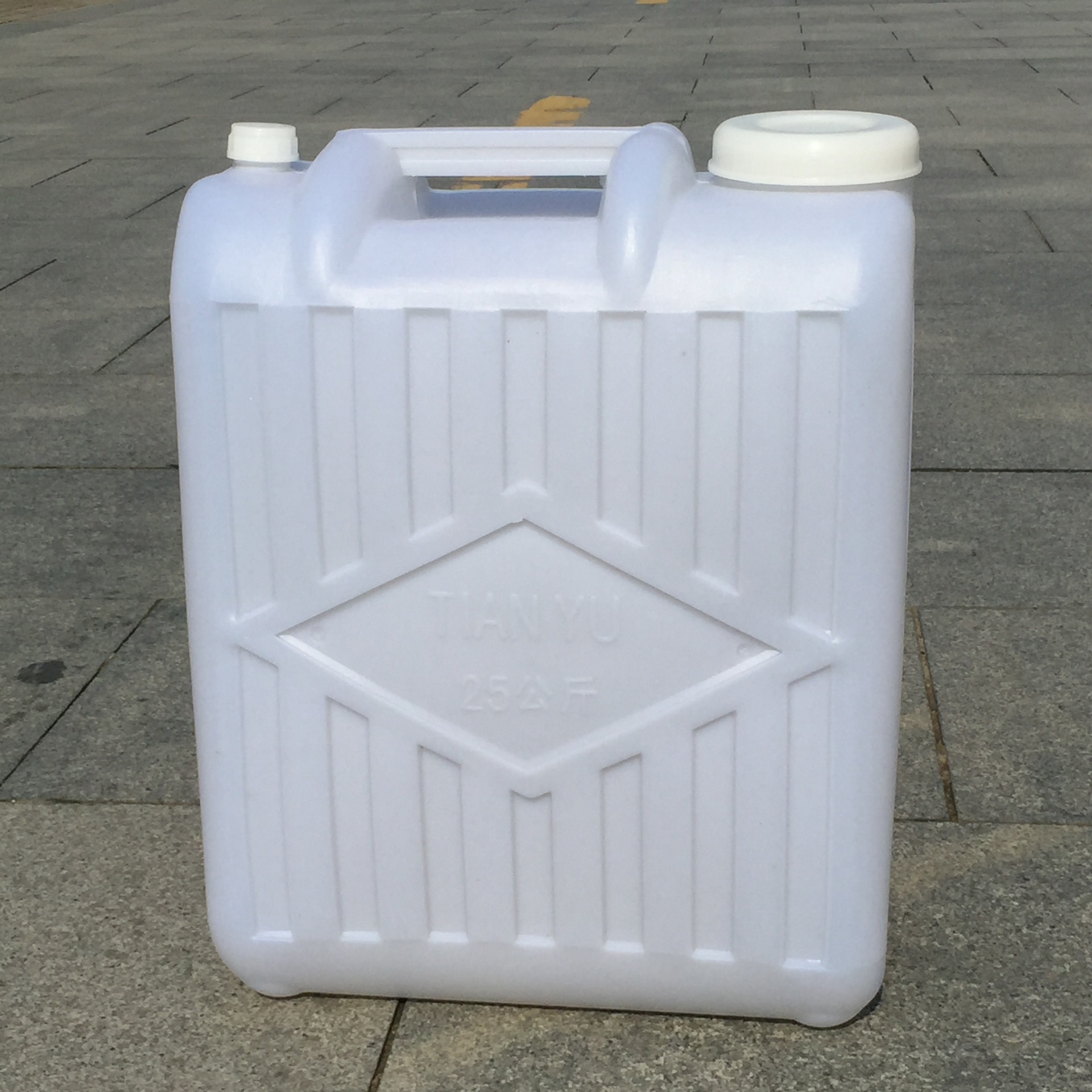 厂家批发 25l双口 白色优质pe塑料油-塑料瓶,壶