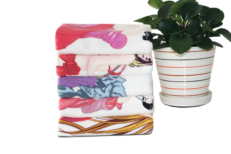 厂家直销魔术创意变色毛巾恶搞遇热脱衣超细纤维创意整人毛巾