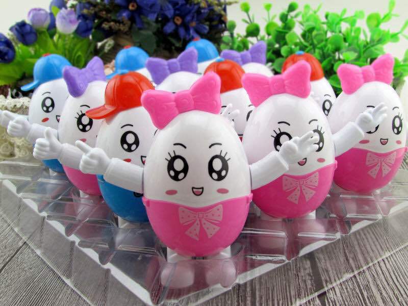 热卖装糖玩具 卡通男女生公仔儿童装糖蛋壳玩具 配底托