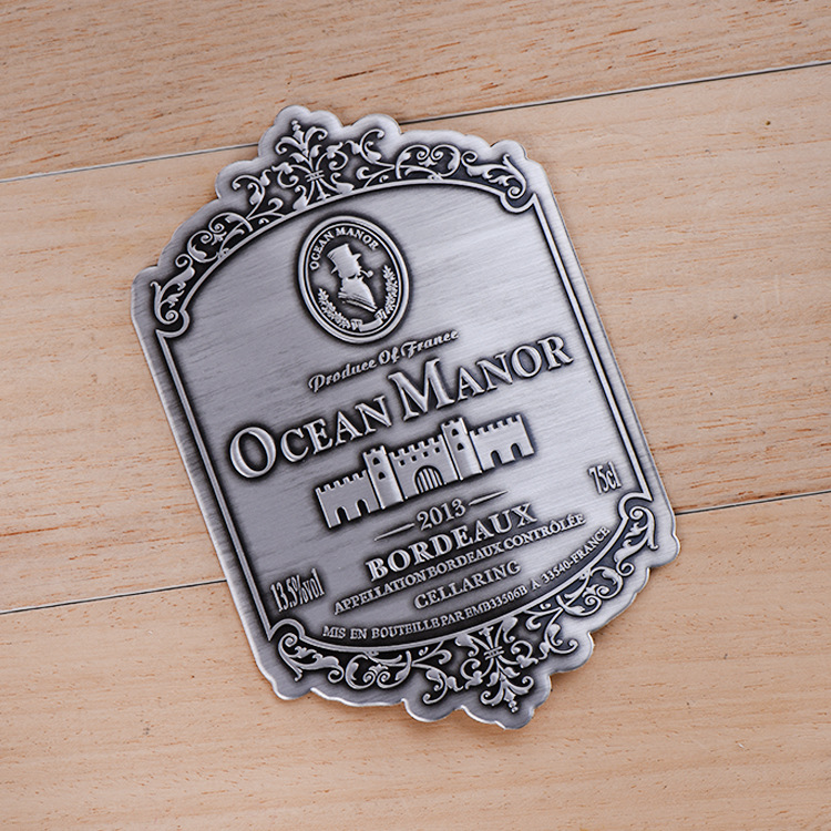 标牌定做 圆形异形压铸丝印 红酒葡萄酒铭牌 金属铝制商标铭牌
