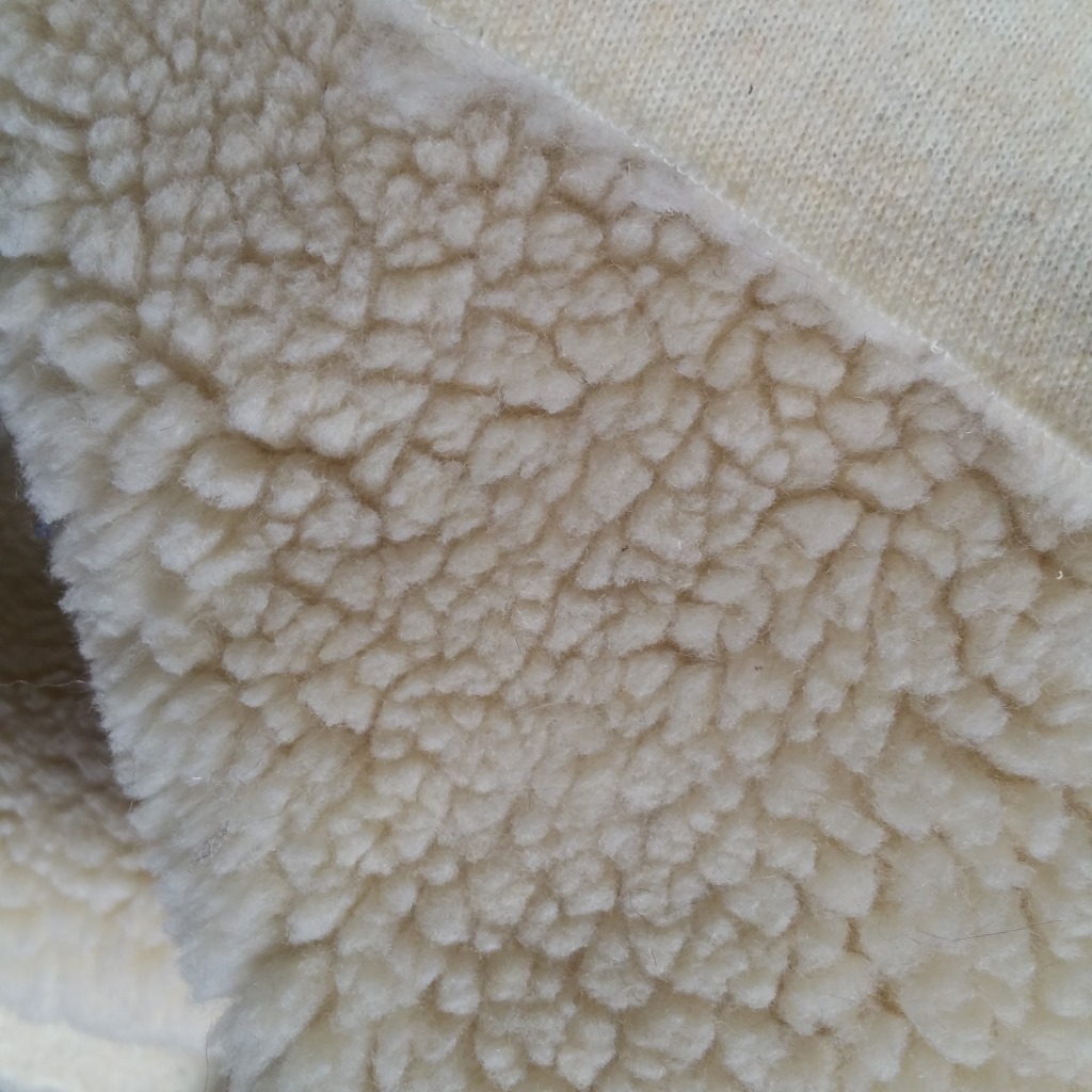 羊毛羊羔绒 仿羔羊绒 真羊绒颗粒绒 含20%羊毛 含羊绒布料棕色