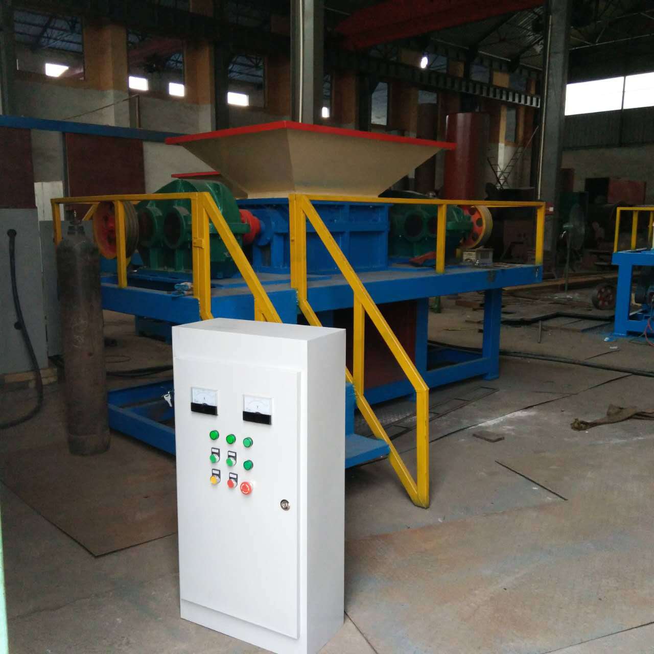 精通重工 电路板撕碎机 钢丝绳撕碎机厂家直销 电线电缆撕碎机