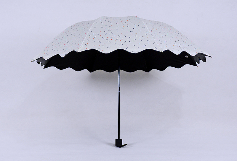 小清新海军风三折防紫外线太阳伞晴雨两用大伞面波浪边折叠遮阳.