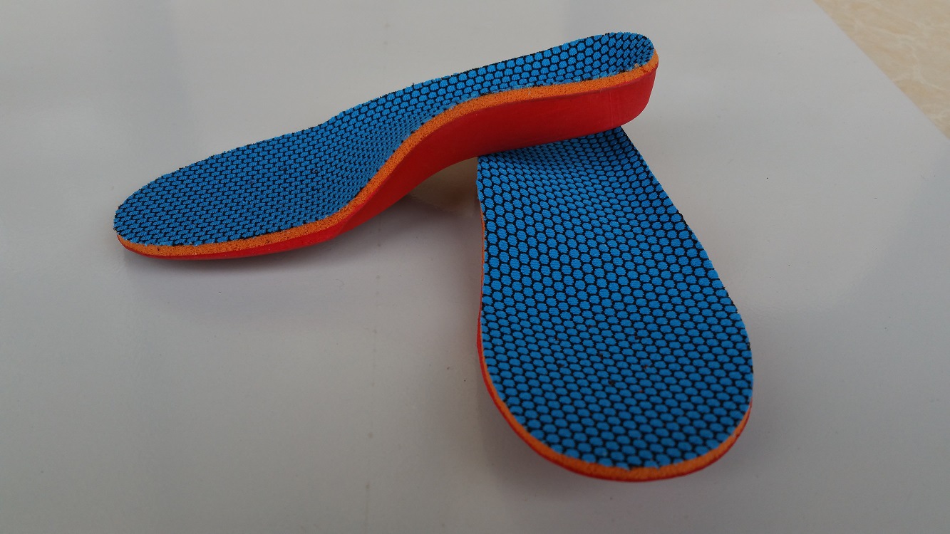 儿童扁平足矫正鞋垫足弓垫支撑垫x型腿矫正足外翻内八字矫正鞋垫