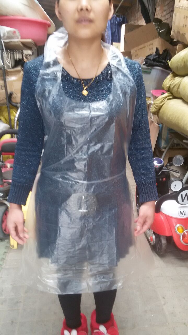 本公司经销批发的一次性雨衣多次性雨衣  鞋套,浴帽,围裙 手套 垃圾袋