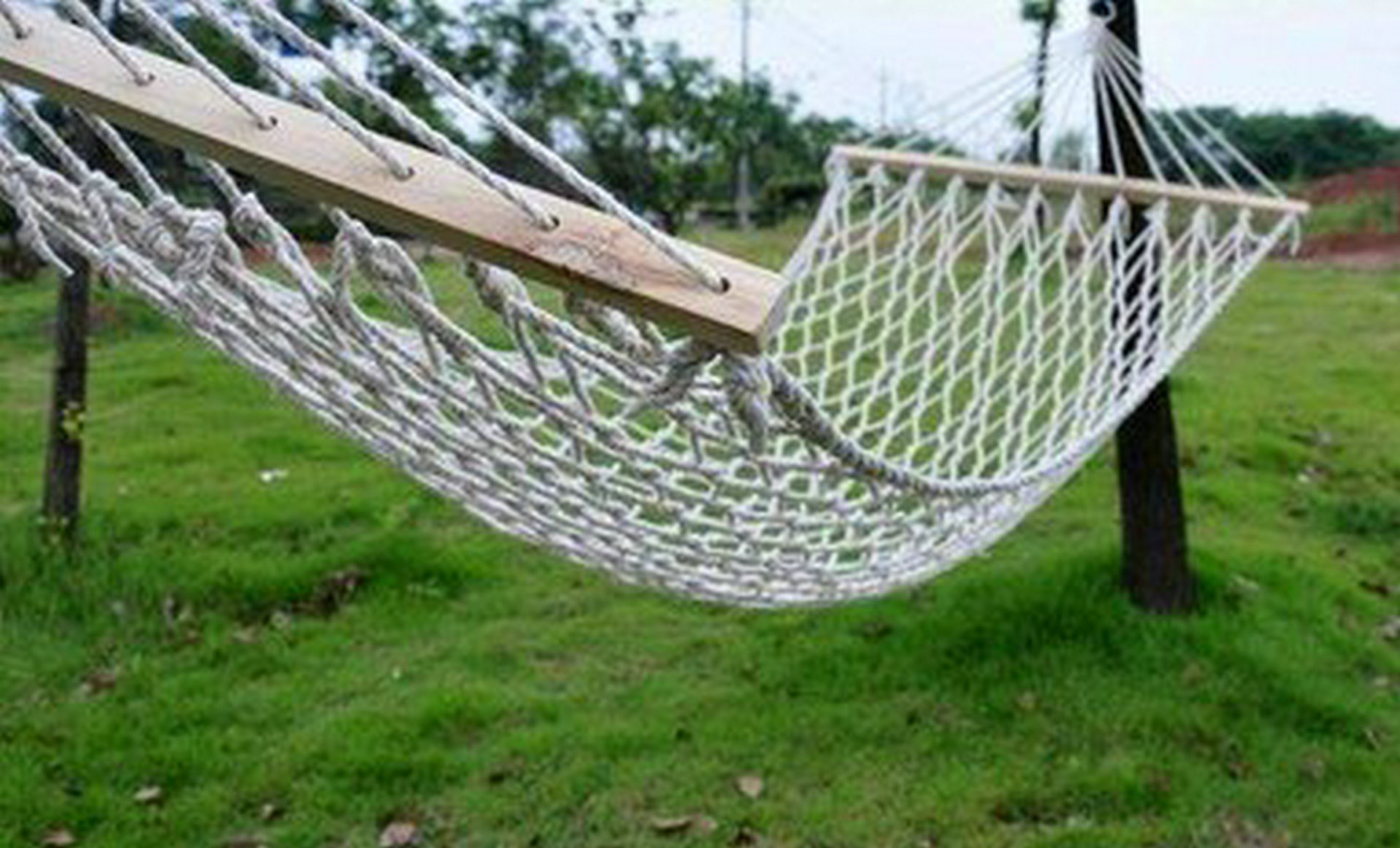 95股棉绳加粗升级带棍棒吊床网状户外休闲厂家持价批发20080