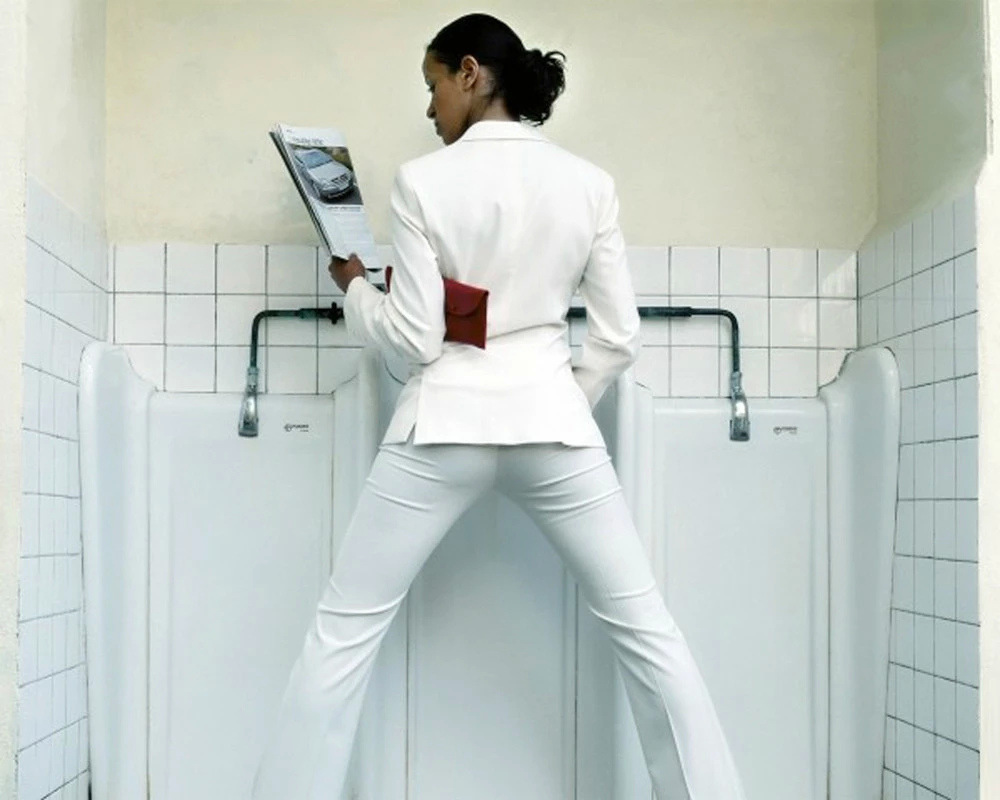 现货piez 女士小便器 野外小便器 女性站立式小便器 接便器 盒装