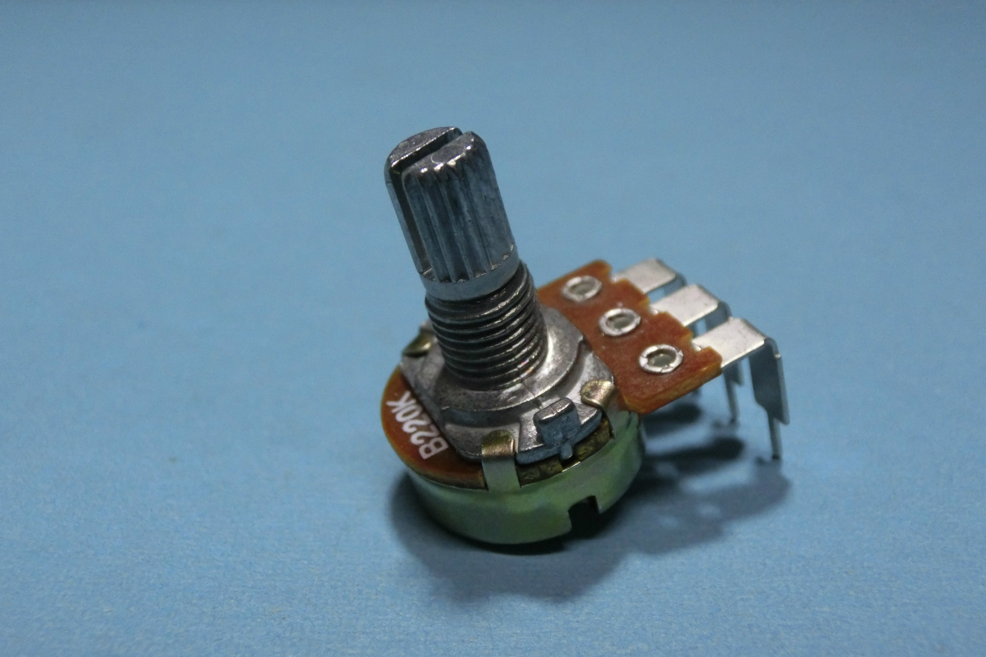 wh148可调电位器 wh148单联电位器 单圈 弯脚长脚 15mm拉花柄