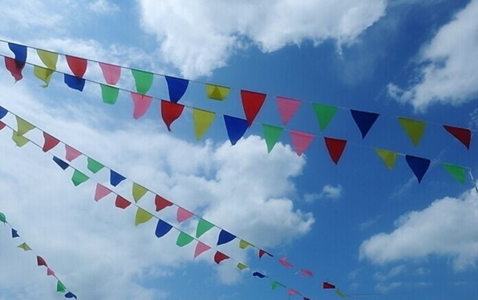 5米七彩三角彩旗 开业 开工典礼节