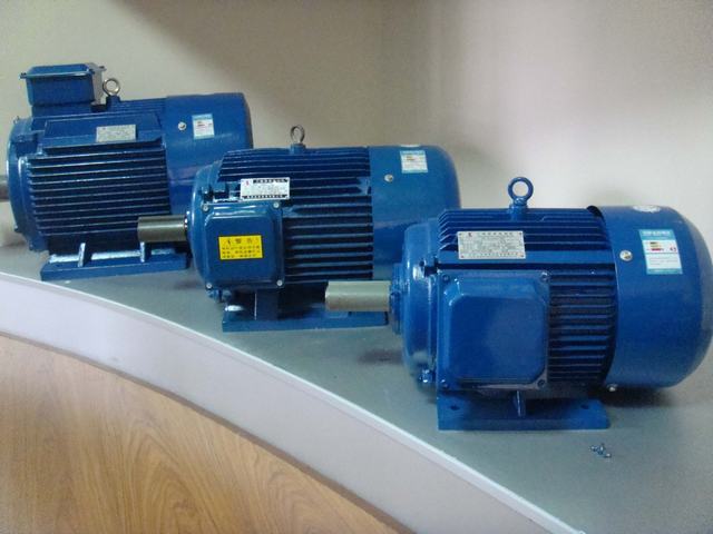 纯铜线三相电机可定制防雨yx3-315m-6-90kw三相异步电动机马达