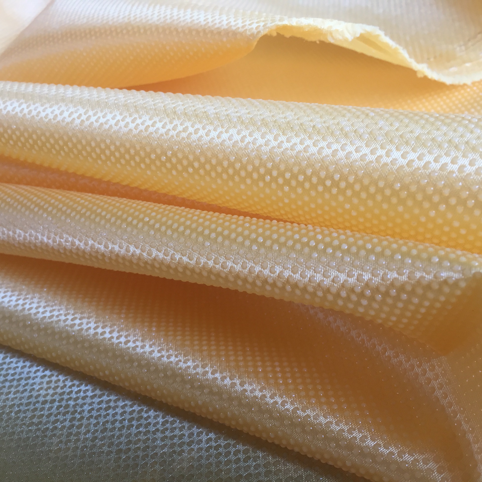 色丁滴塑布防滑点塑布鞋底滴塑防滑斜纹布坐垫床垫防滑布加工