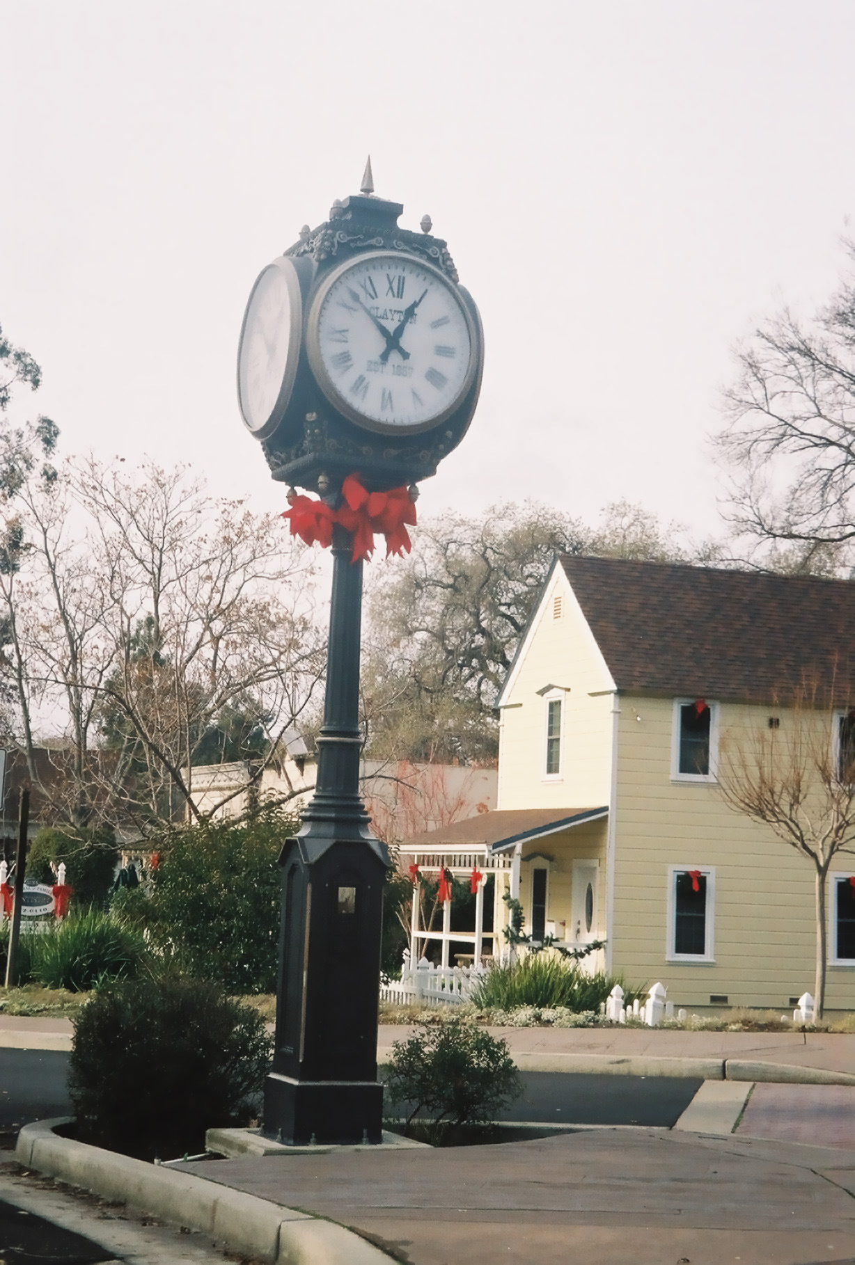 供应街边景观塔钟,城市园林景观钟,景观大钟,广场钟表