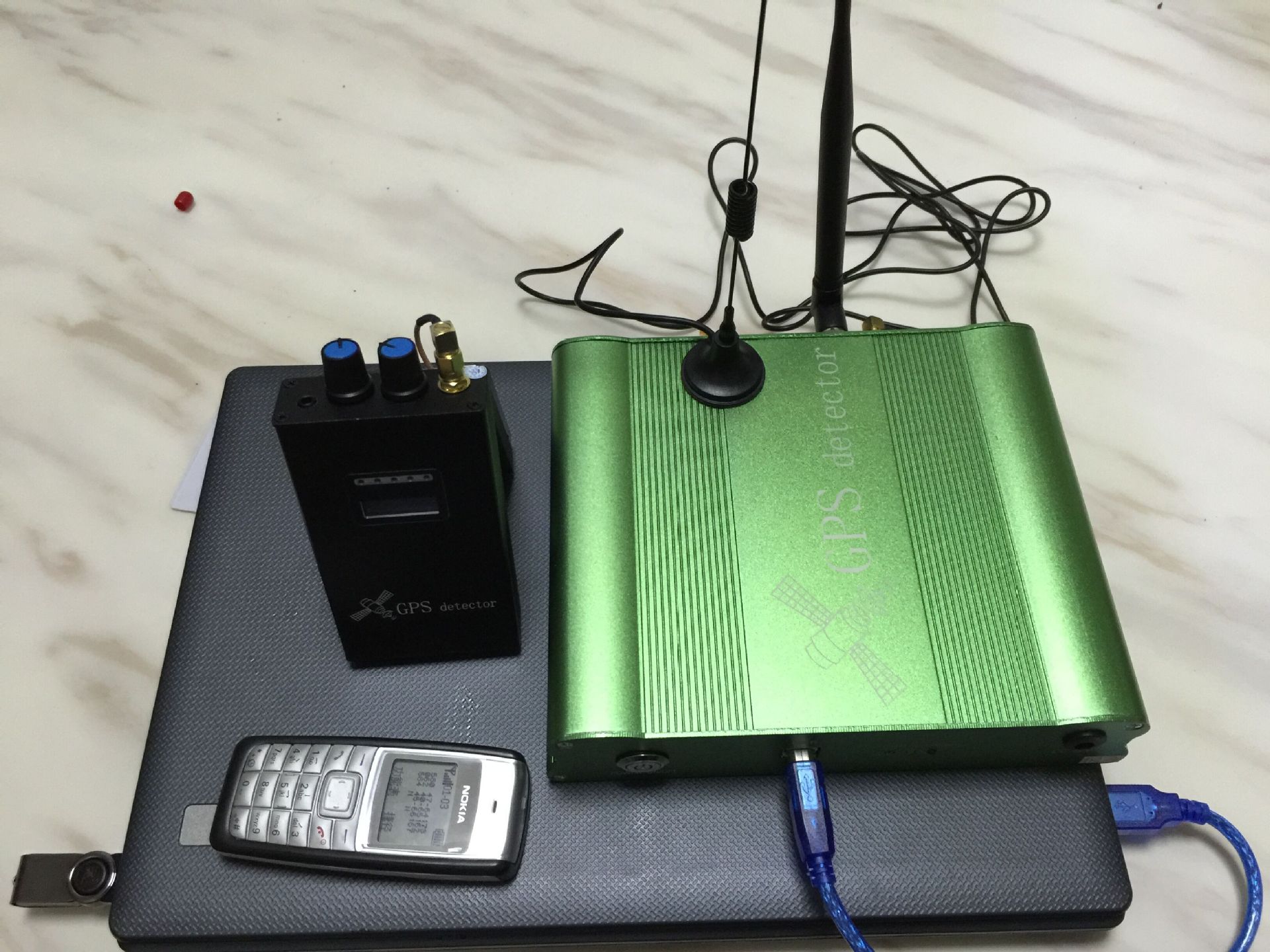 欧创通信-010gps探测器汽车无线电波探测器仪 gps信号探测器