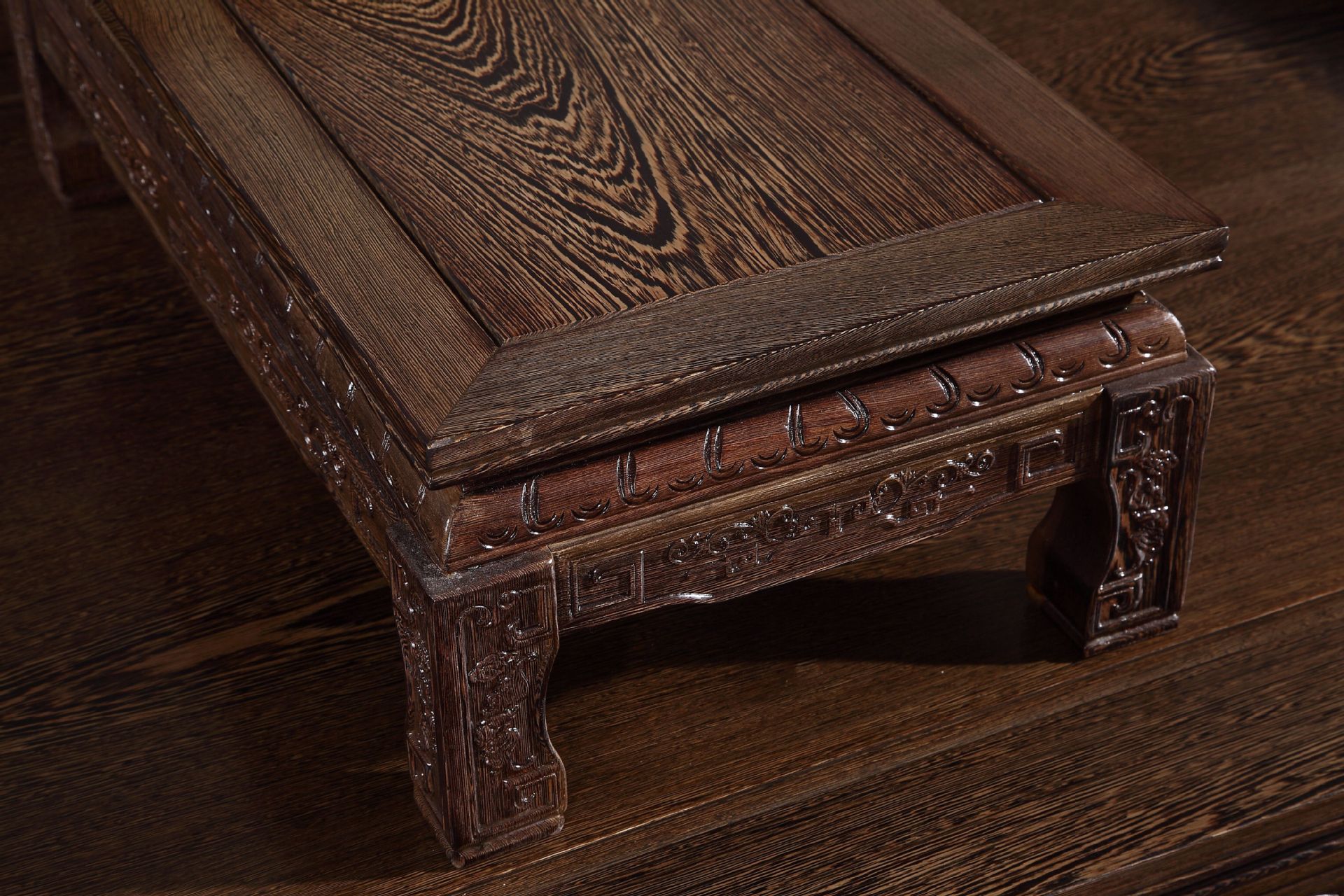 明清仿古茶室休闲雕花罗汉床 古典双人座罗汉床 鸡翅木罗汉床 - 家具