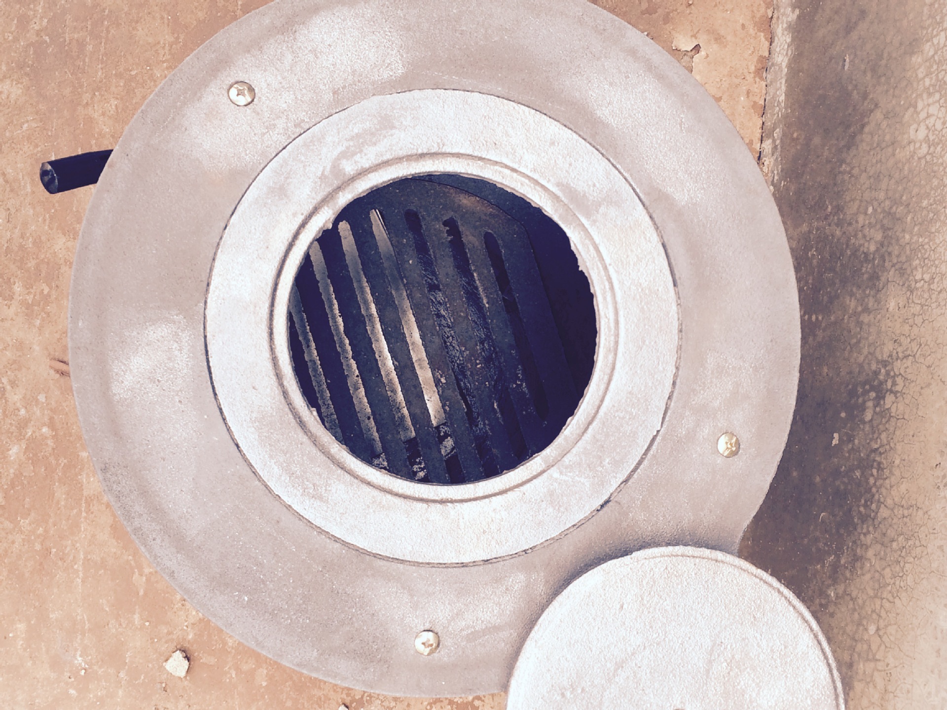 厂家直销采暖设备 地炉 柴火炉 燃煤采暖炉(新款)