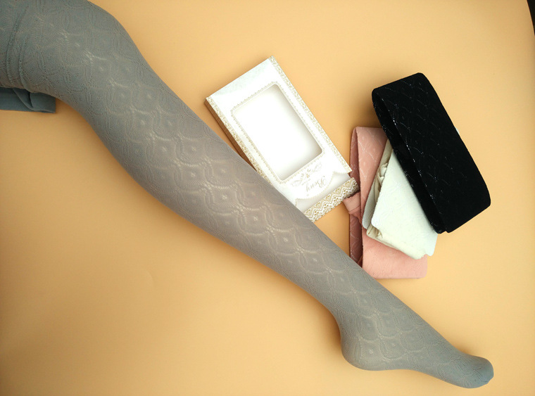 beny春夏新品金钱币花纹无缝丝袜 天鹅绒一体连裤袜 4色 3602