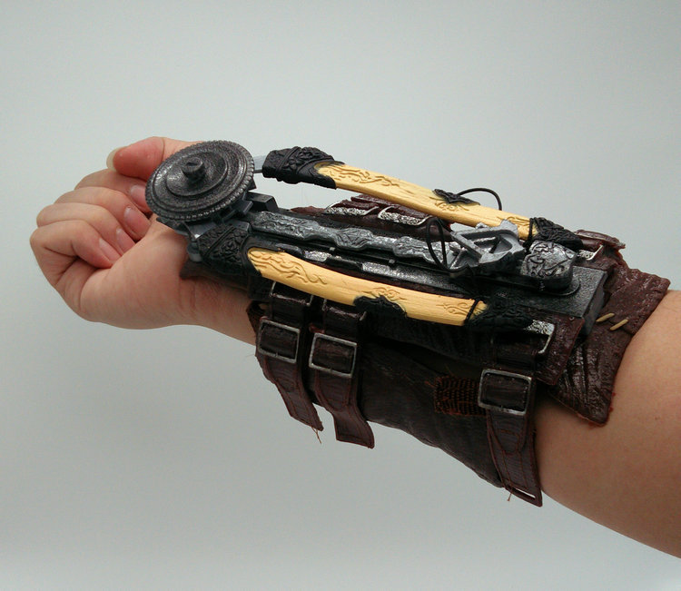 刺客信条5代袖箭 大革命团结 爱德华 袖里剑袖中箭手办批发摆件