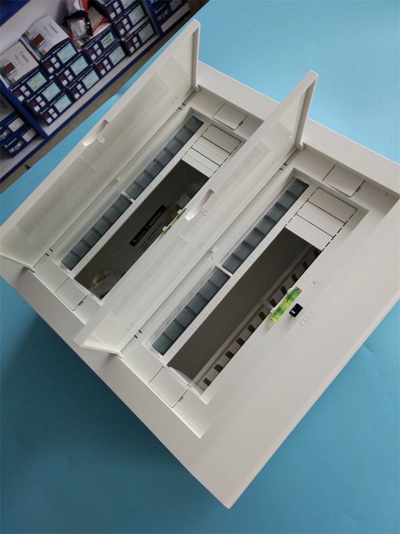 俊朗新v8 家用配电箱暗装明装26位空气开关箱双层照明强电布线箱