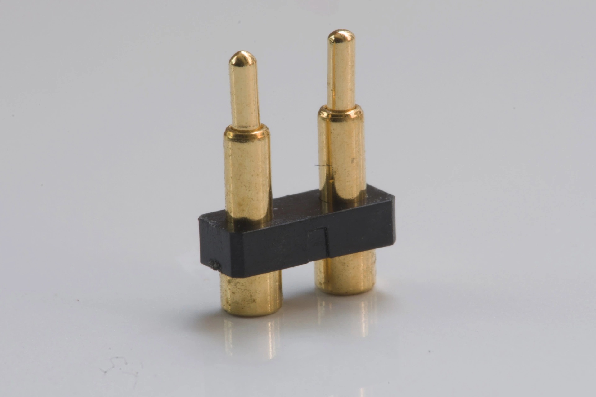 【头条攻略分享】 - pogo pin连接器有缺点吗?