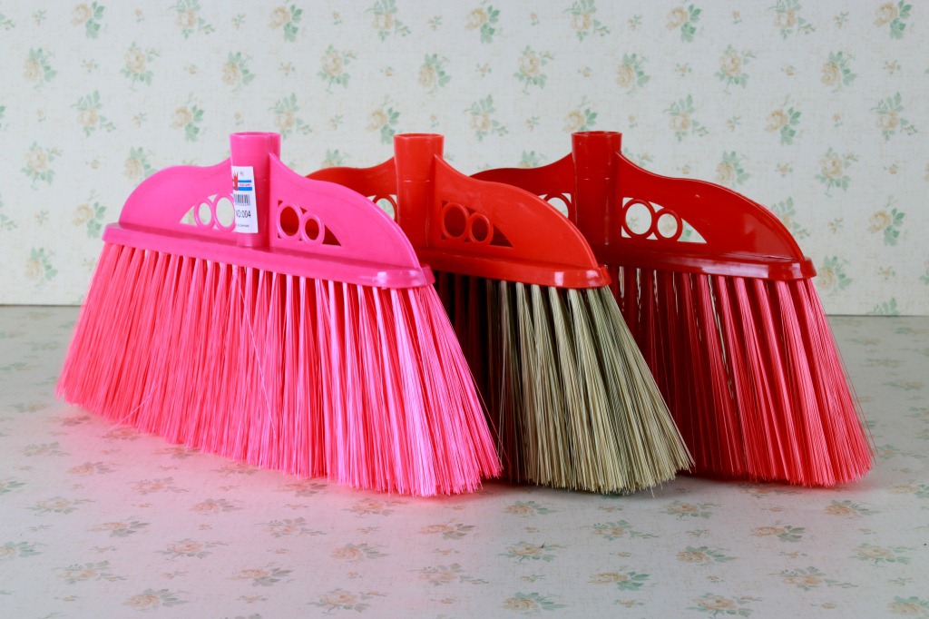 批发塑料软丝扫把头 彩色塑料扫把头 橡胶扫把小扫把套装坚牌004