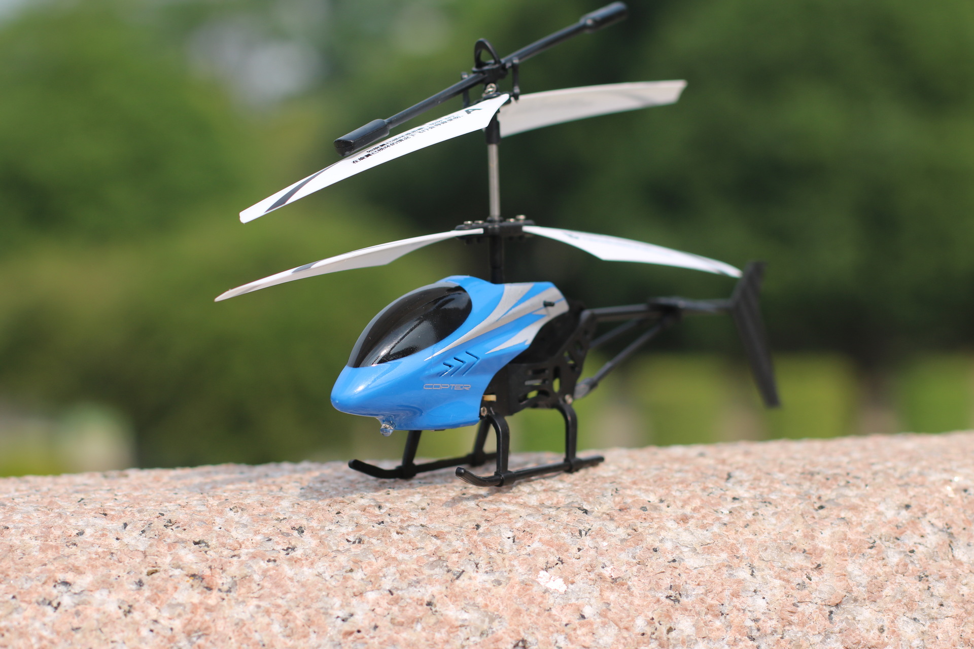 耐摔充电遥控飞机直升机 新款模型儿童玩具行器 玩具厂批发