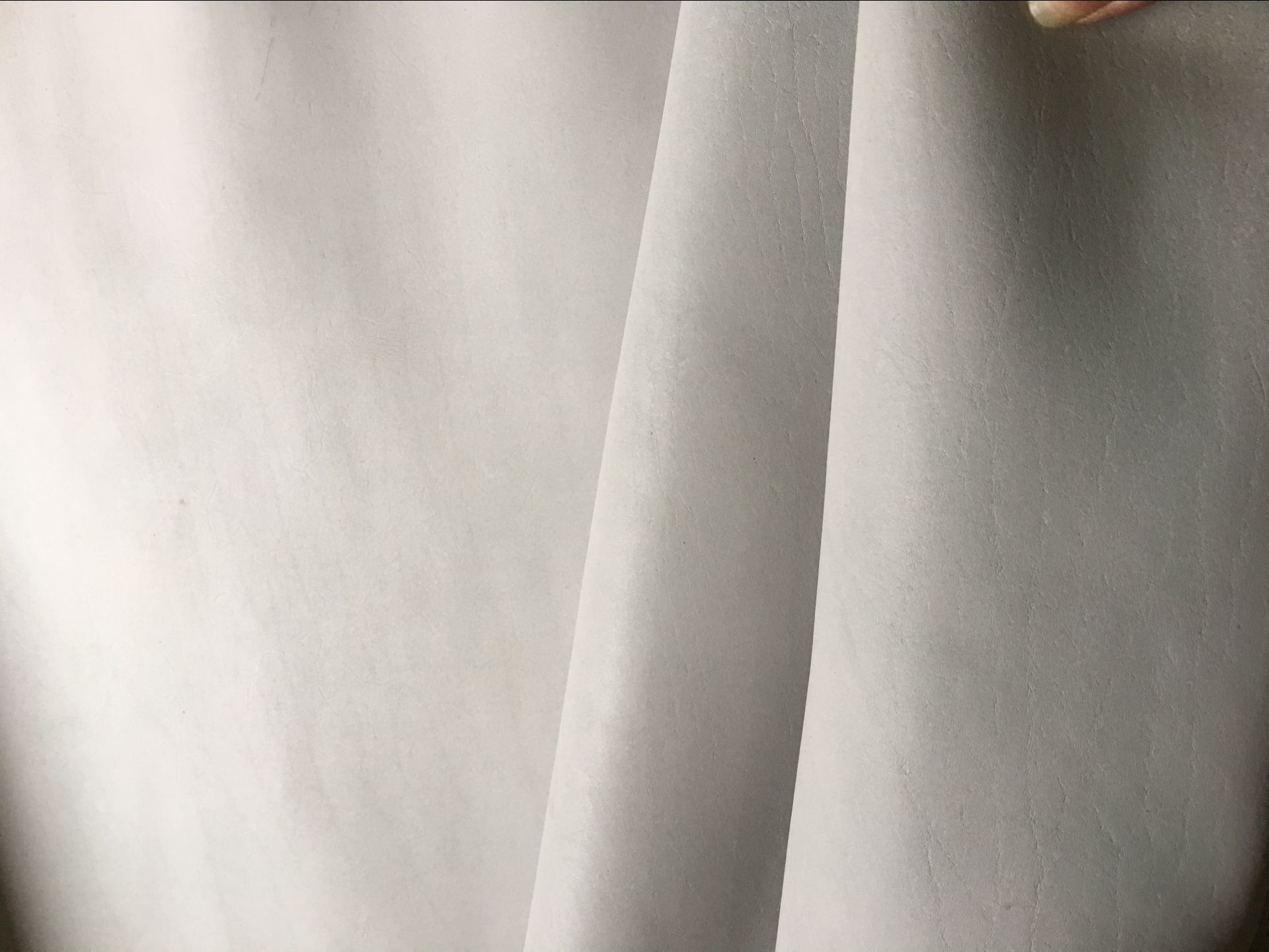 头层牛皮皮胚,无涂层,商标皮 真皮皮料 马鞍皮 diy手工 白色