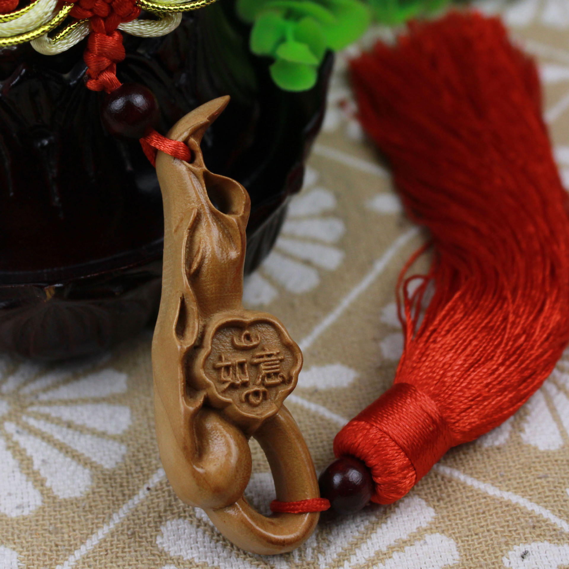 地摊货源 桃木汽车挂件  木雕吉祥如意车挂 后视镜车载饰品
