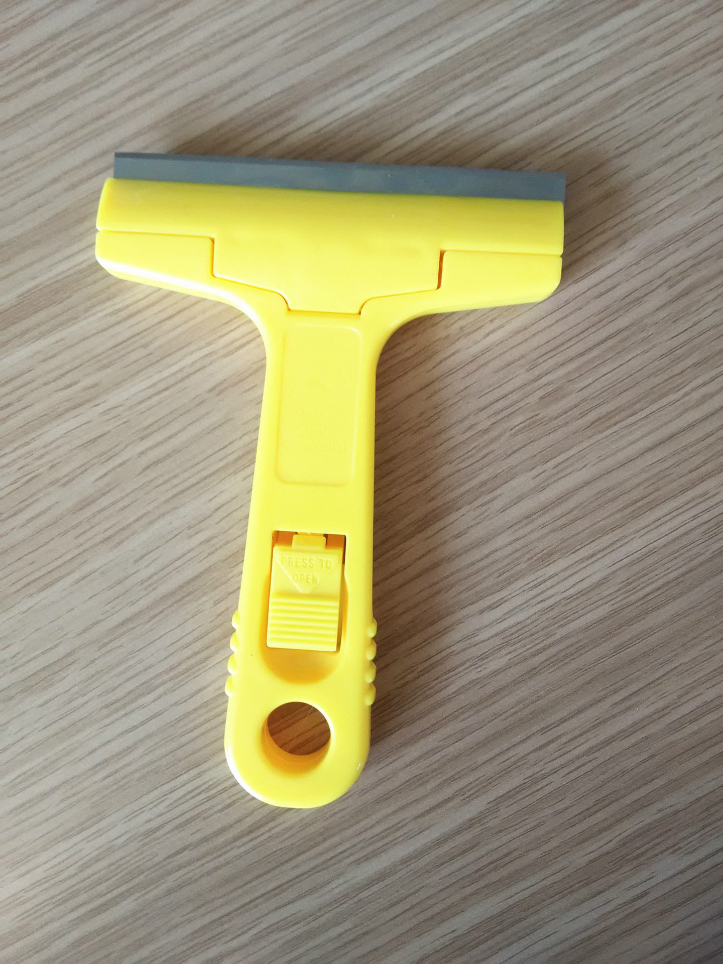 【厂家直销】塑料双色清洁刀 锋利玻璃清洁刀 小巧实用 另送刀片