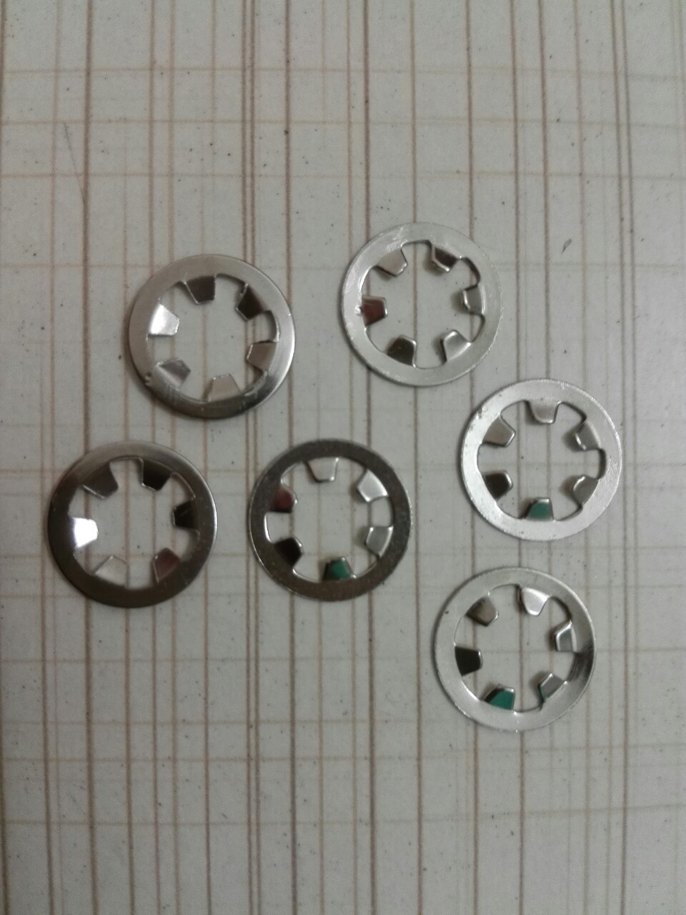 轴承夹梅花锁紧轻型挡圈,轻型扣紧挡圈.轴