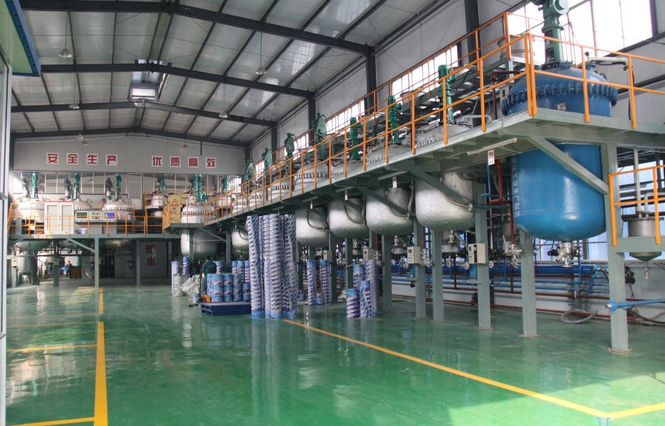 云南昆明工业油漆厂家直销镀宝工业重防腐油漆锤纹漆