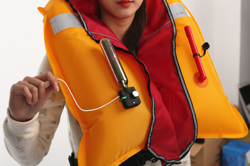 成人自动充气救生衣背心双气囊气胀式救生衣便捷式厂家供应ec认证