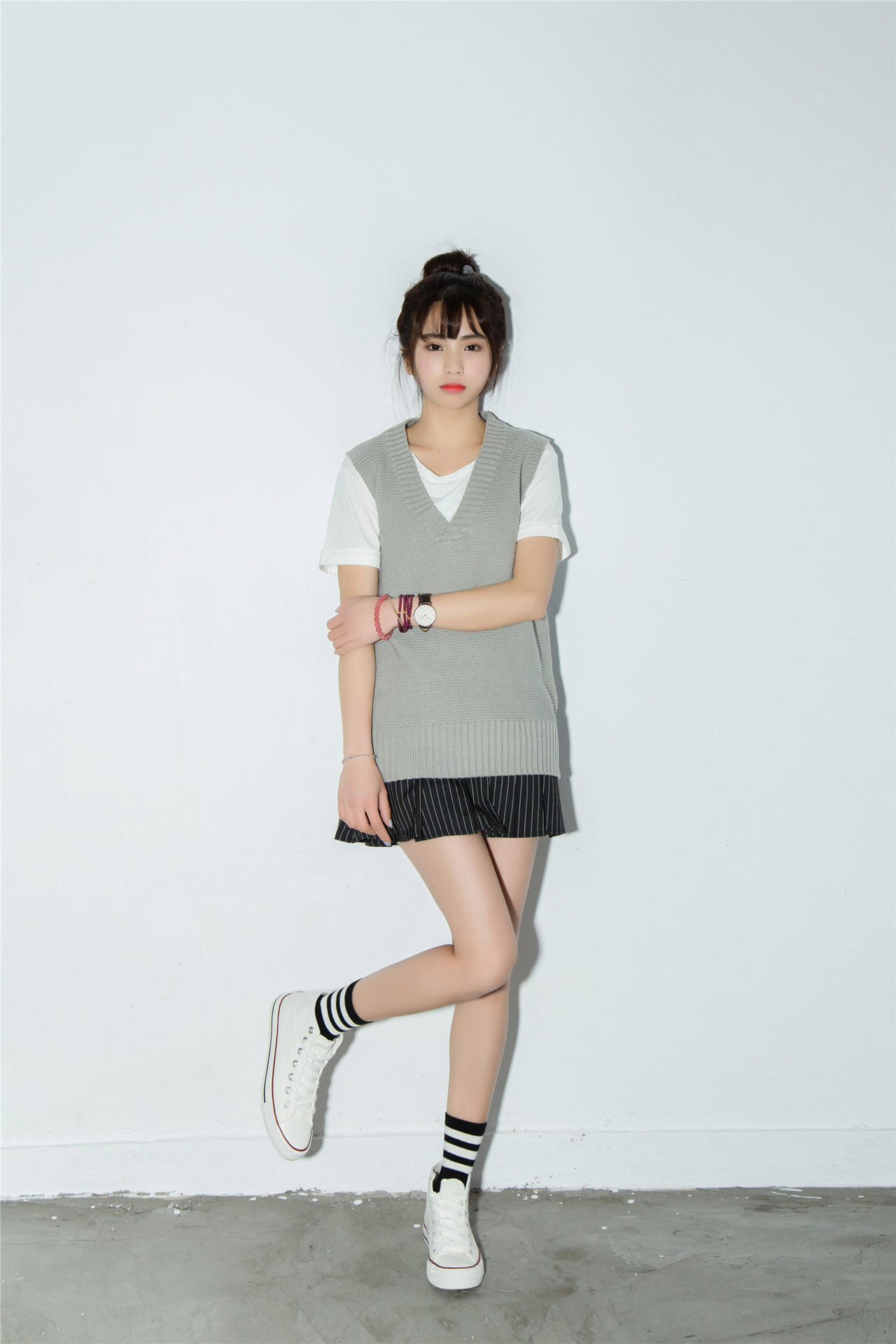 2017韩国东大门夏季新款韩版复古学院风条纹百褶裙半身裙短裙