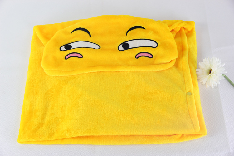 滑稽脸披风披肩斗篷表情包抱枕二次元cos服动漫周边懒人服空.