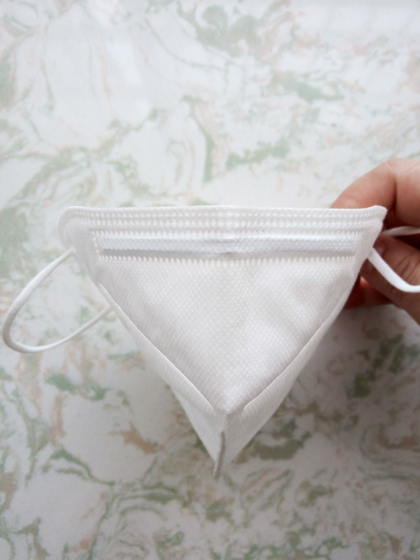 折叠口罩白色一次性无纺布工业防尘pm2.5立体口罩10个装批发