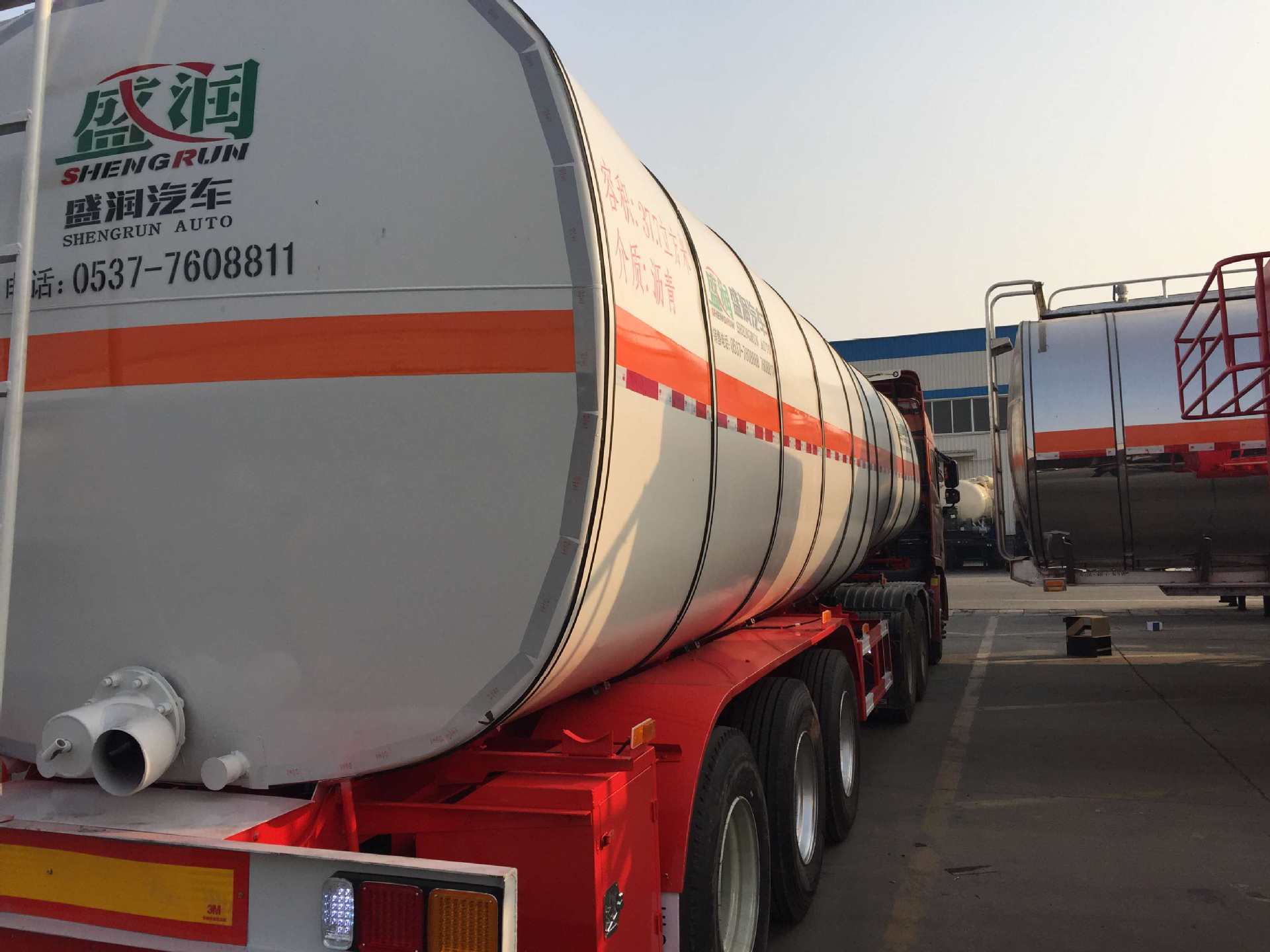 铝合金运油半挂车-沥青运油半挂车-原油运输半挂车-甲醇运输车