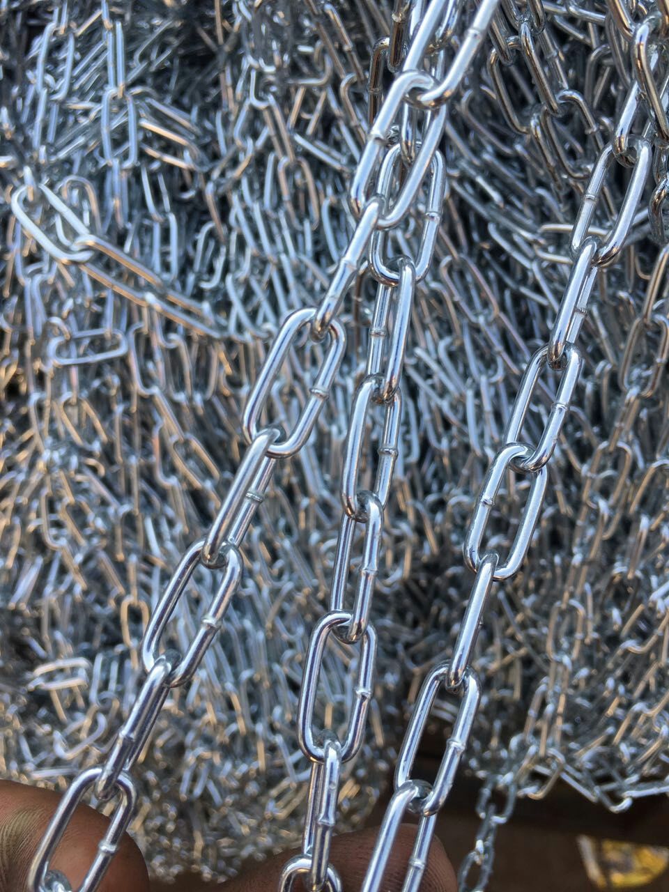 现货镀锌铁链条起重装饰铁链防锈护栏铁链条防盗指示牌吊链
