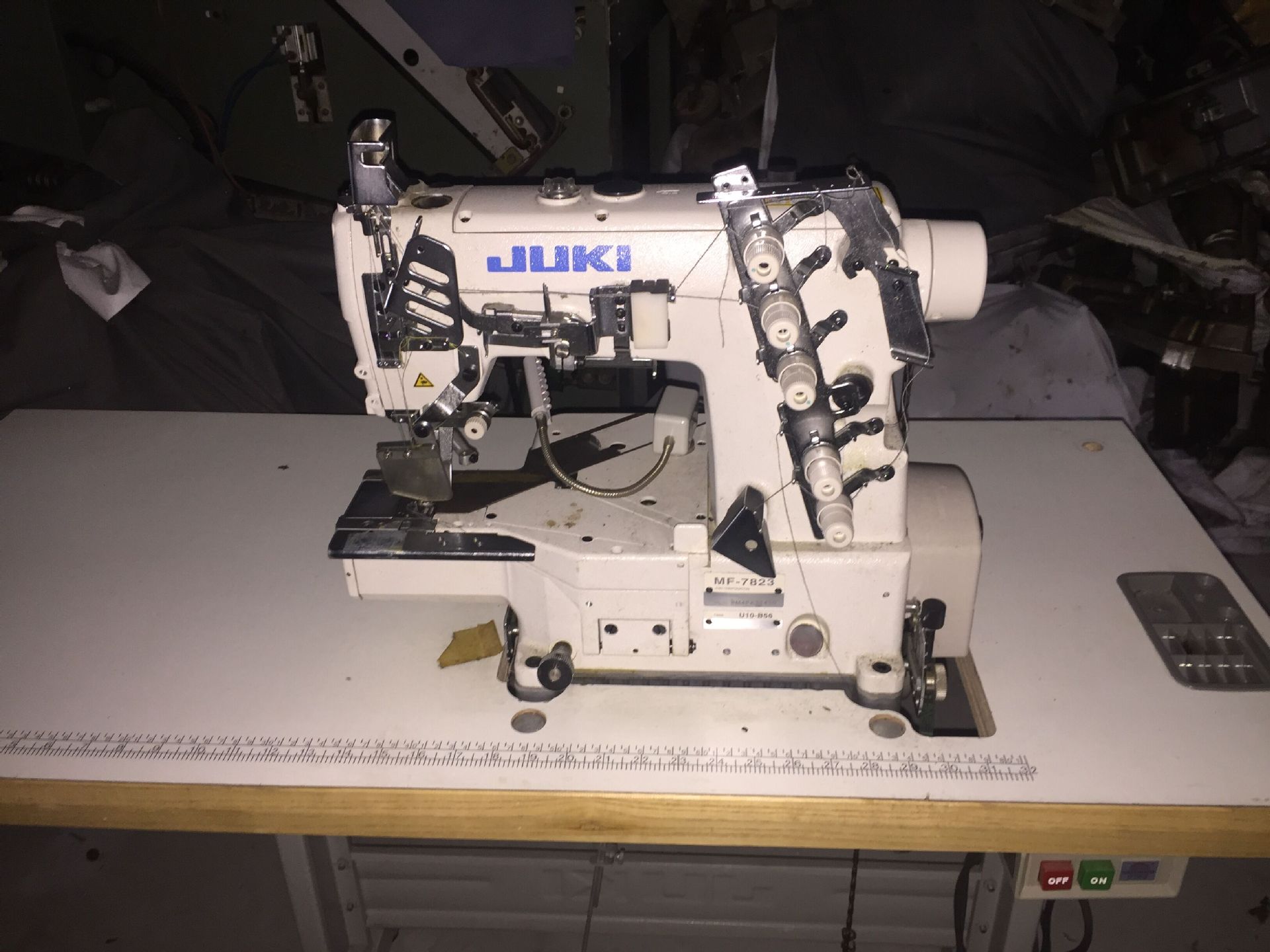 供应二手原装重机7823小方头 小嘴冚车 供应小方头绷缝机