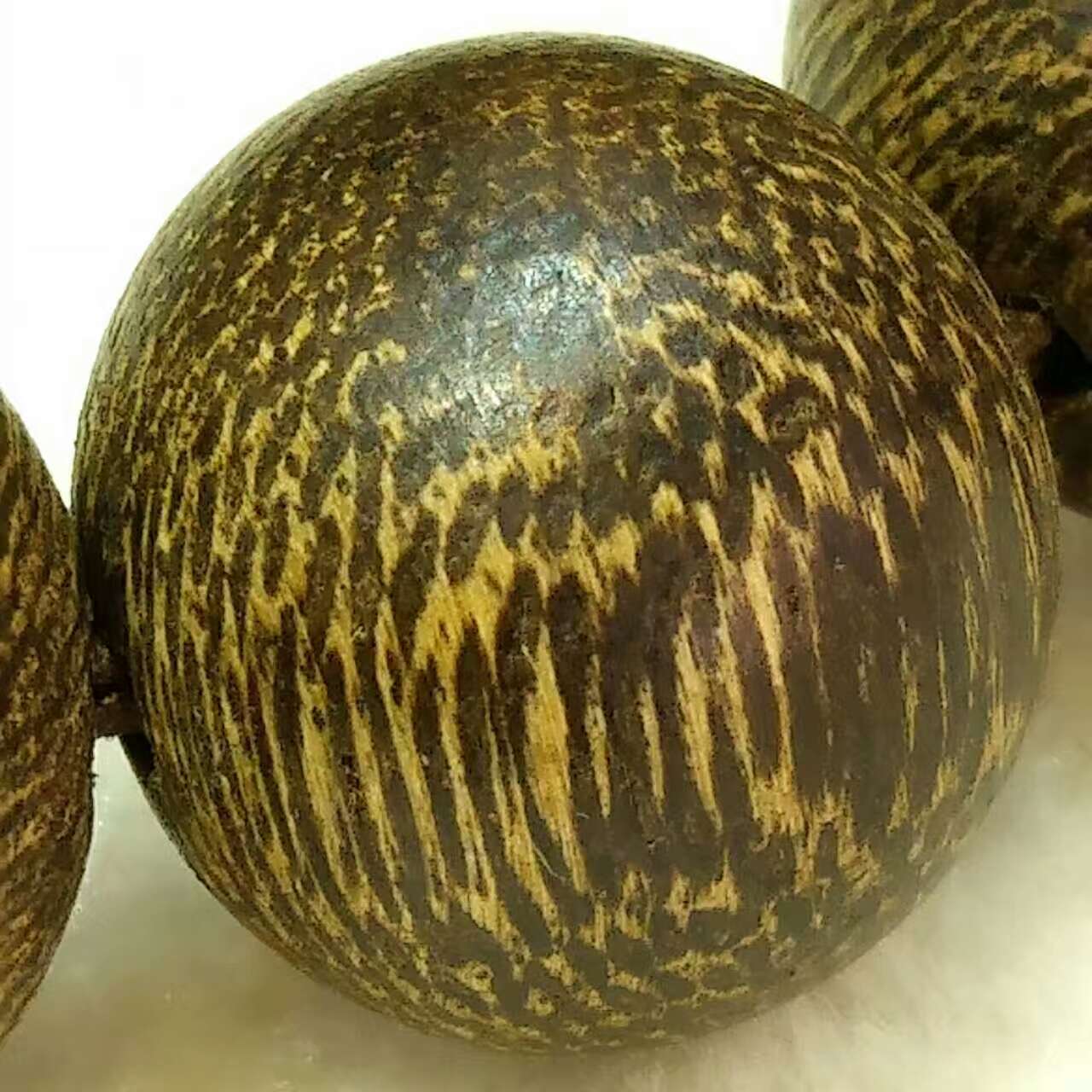 厂家直销 原生高油高密越南金丝沉香手串 药香奶香手链女男士手珠