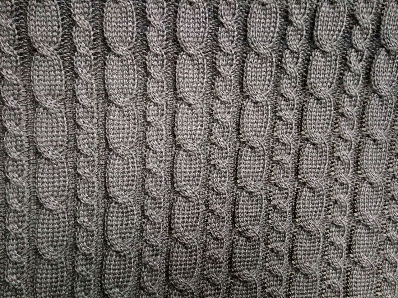 厂家直销 电脑提花横机全涤大麻花小麻花针织布