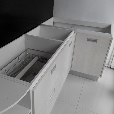 明泰全屋定制家居橱柜柜体门板定制香槟金亚克力门板招加盟商代理