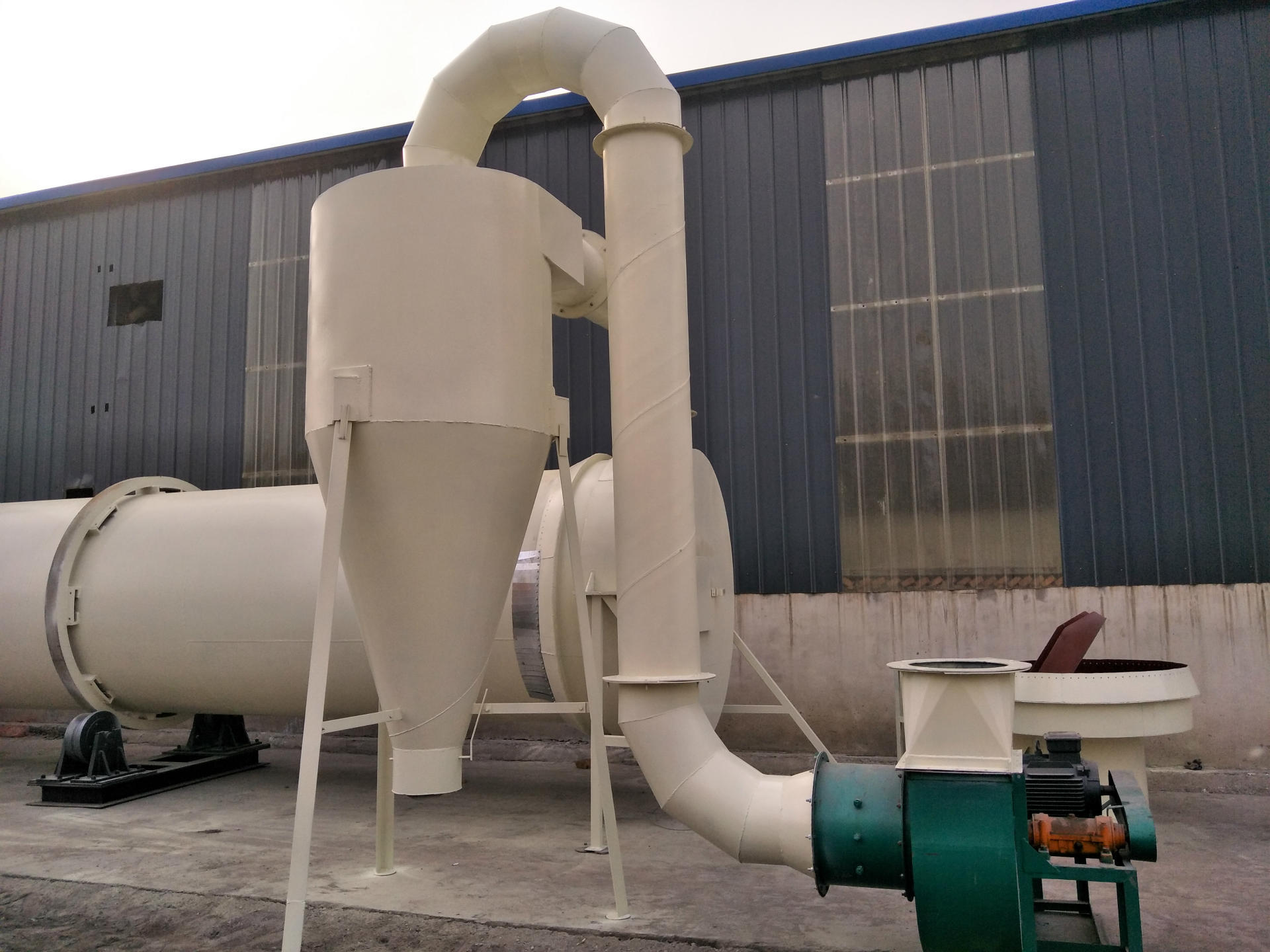 源头厂家脉冲旋风沙克龙旋风除尘器定做中央除尘滤筒除尘设备