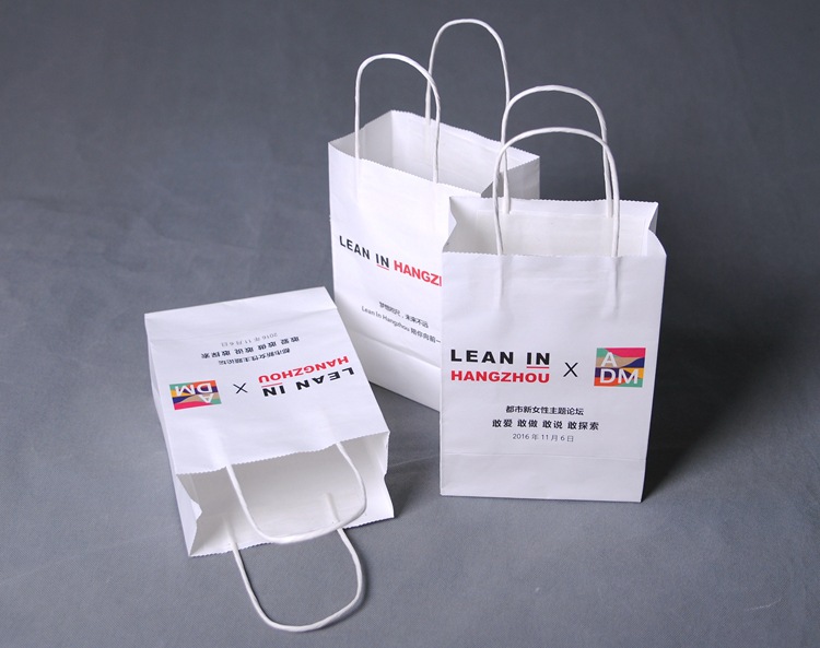 白色牛皮纸袋定做印刷牛皮纸手提袋定做印logo服装纸袋子礼.