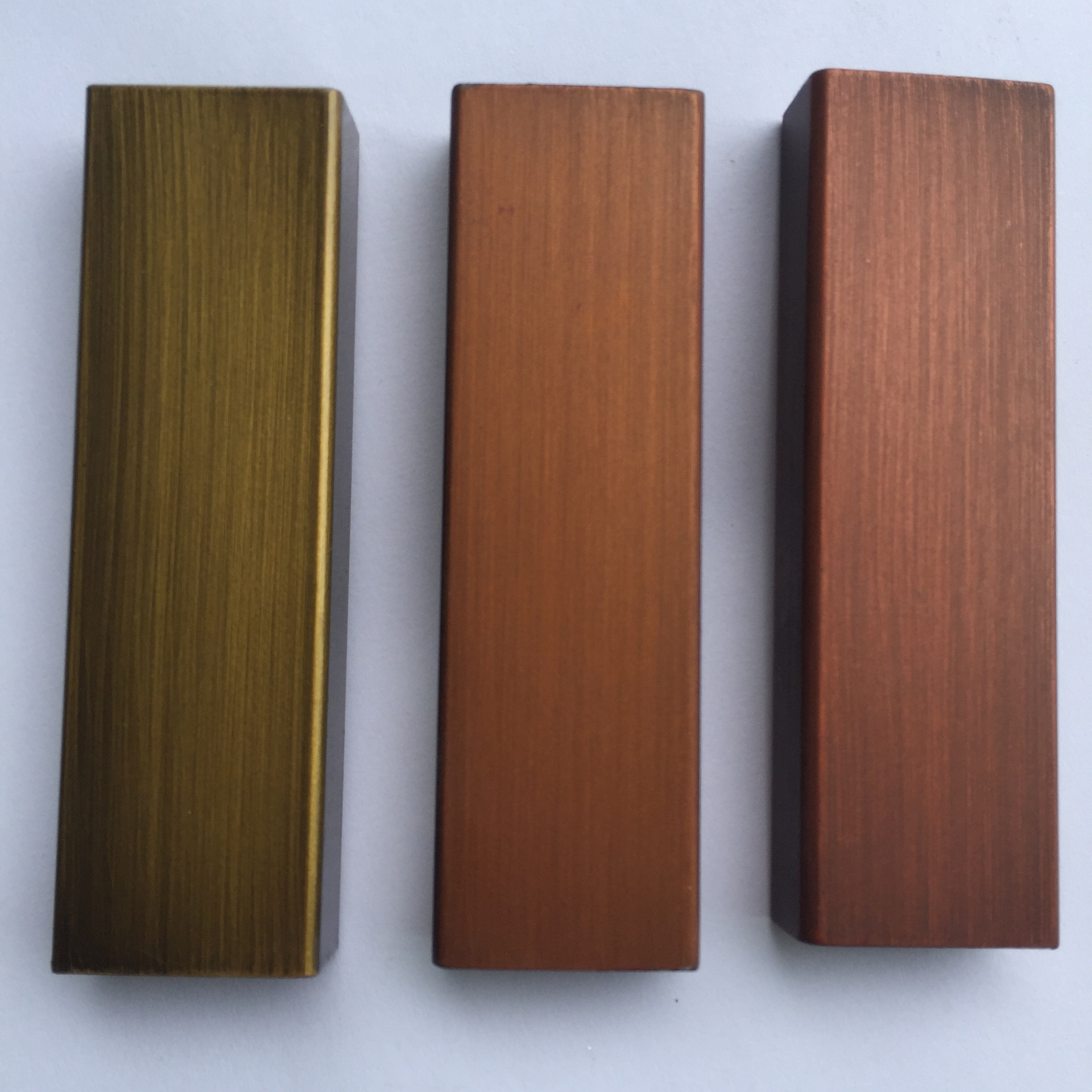 供应低温仿电镀烤漆 仿真铜漆 高温不-金属漆