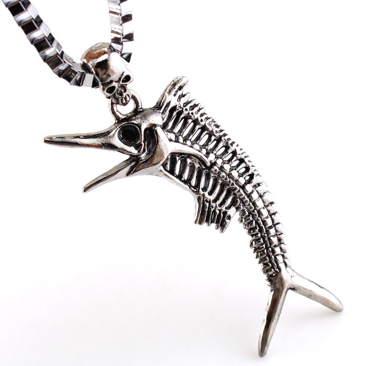 nf527外贸欧美朋克饰品批发 盒子链吊坠男士项链 尖嘴鲨鱼骨头
