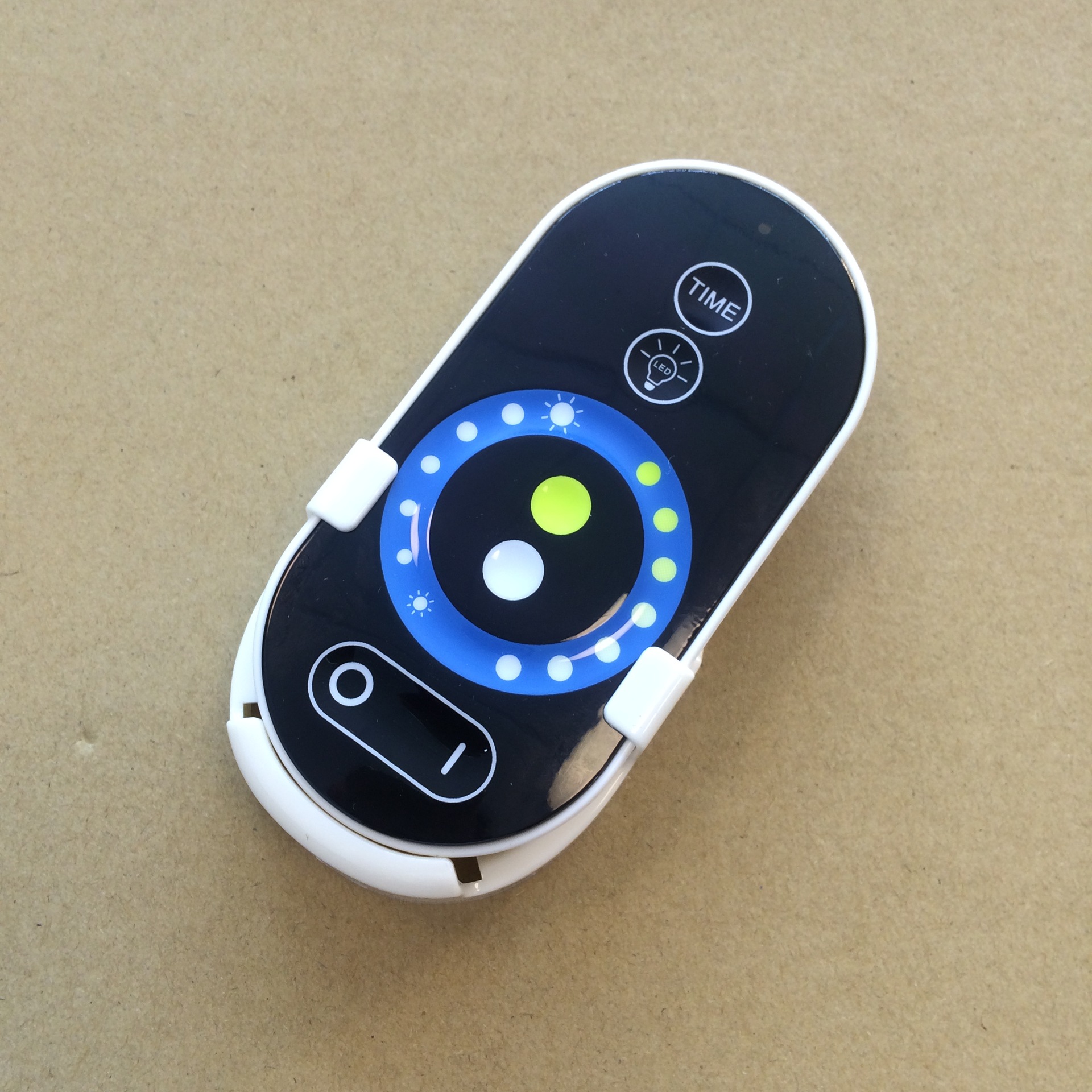 4g智能遥控器 无极调光调色温触摸遥控器 led灯具控制器 - 照明批发网