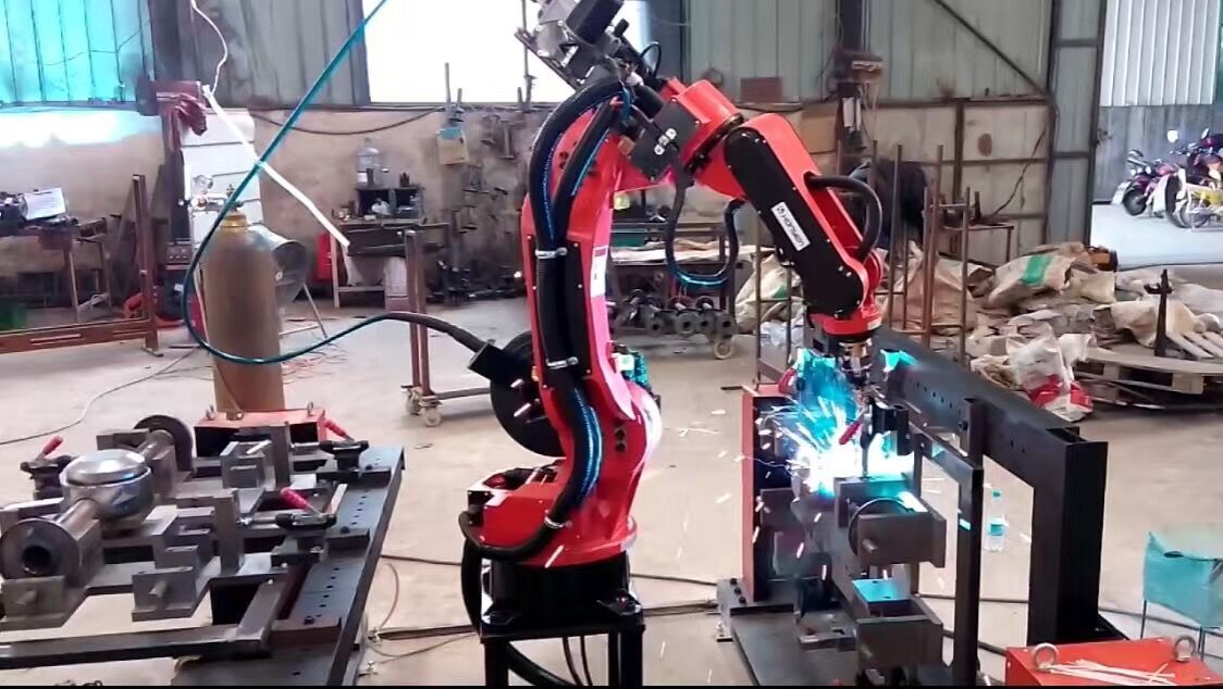 自从世界上第一台工业机器人unimate于1959年在美国诞生以来,机器人的