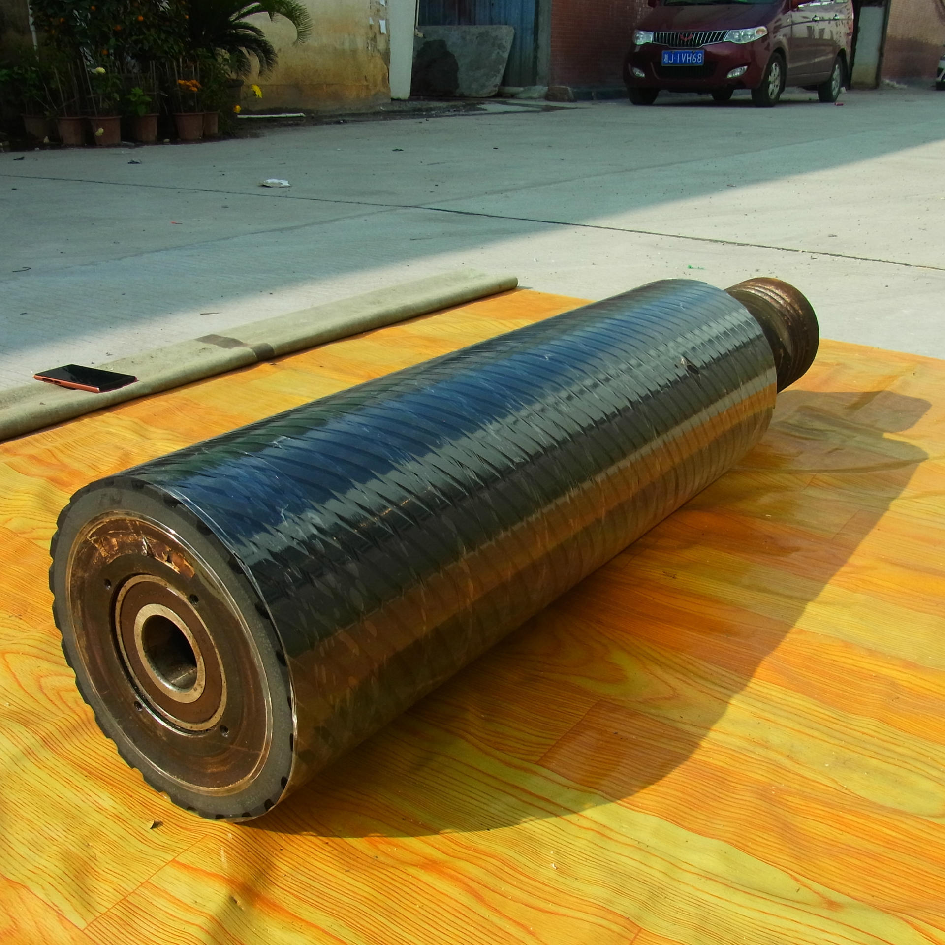 产品图片 位 辊子类别 硬度 面厚度mm 胶面性能 p&j/度 sha/度 过油机